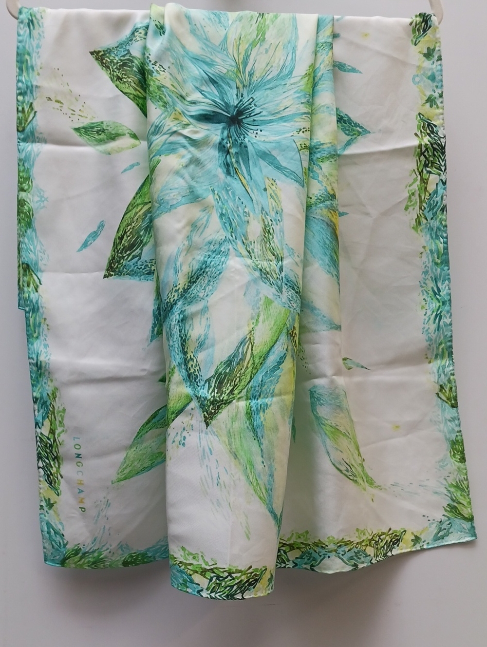 LONGCHAMP GR LEAF PRINT SILK SCARF
